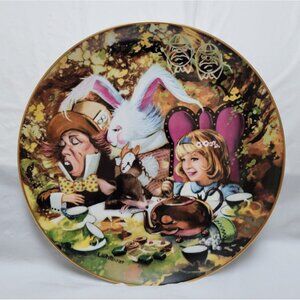 1979 Fantasy World Alice in Wonderland Plate #4 THE MAD HATTER'S TEA PARTY #3027